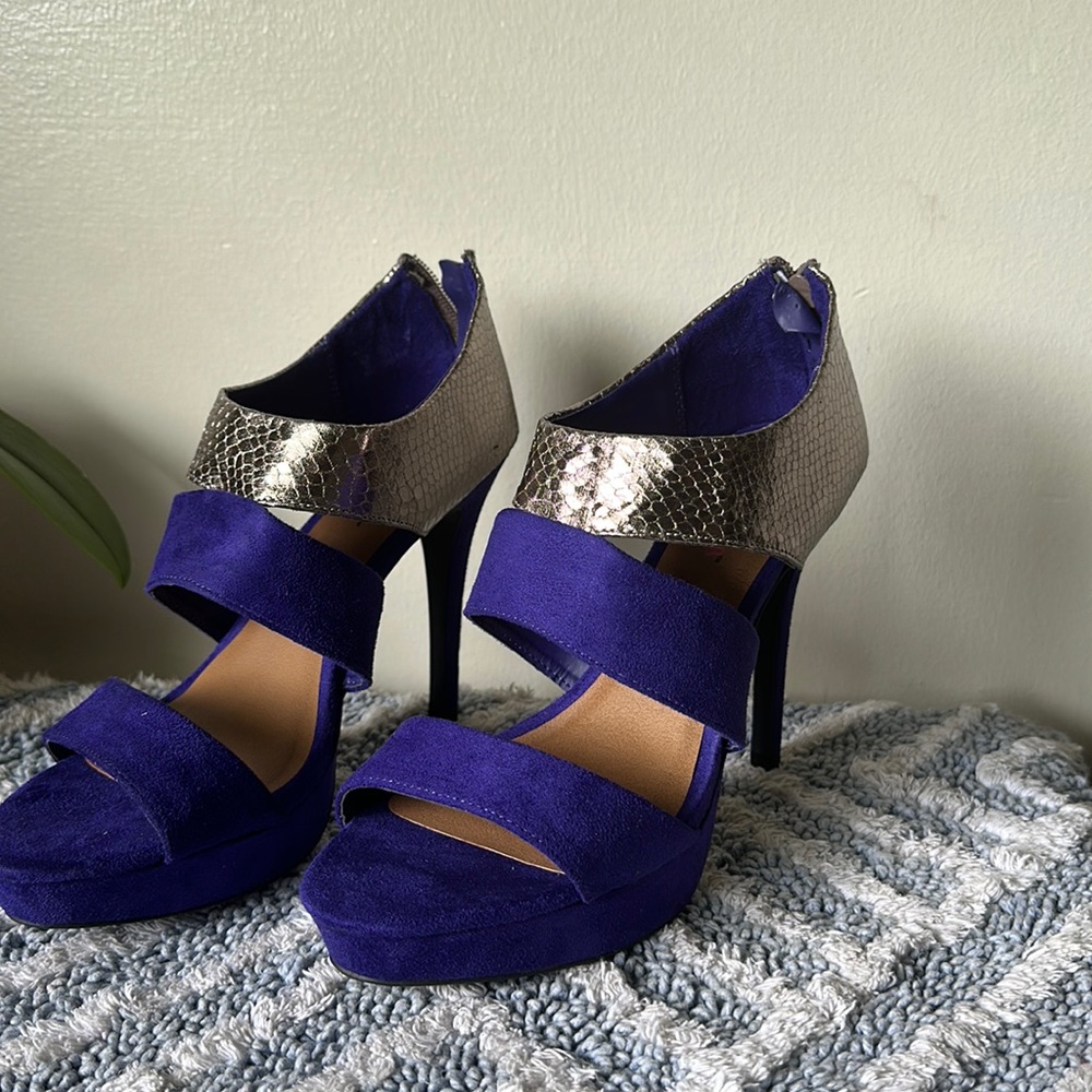 Purple suede and silver heels size 9